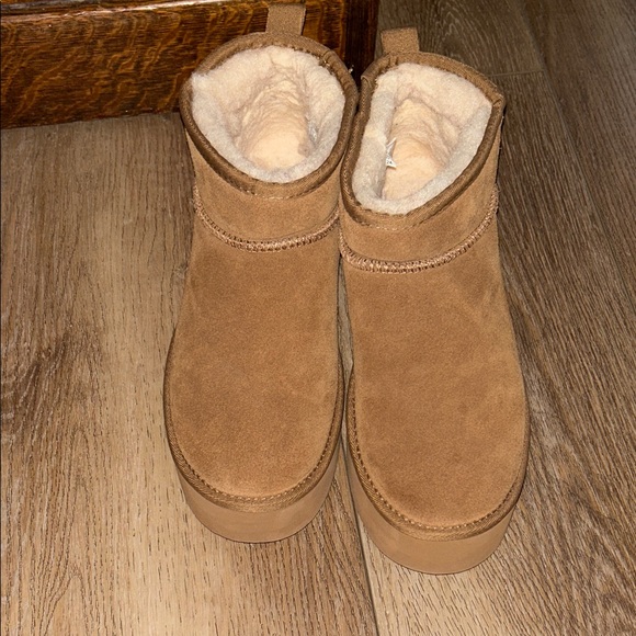 Brown Suede Ankle Boots - Picture 5 of 6